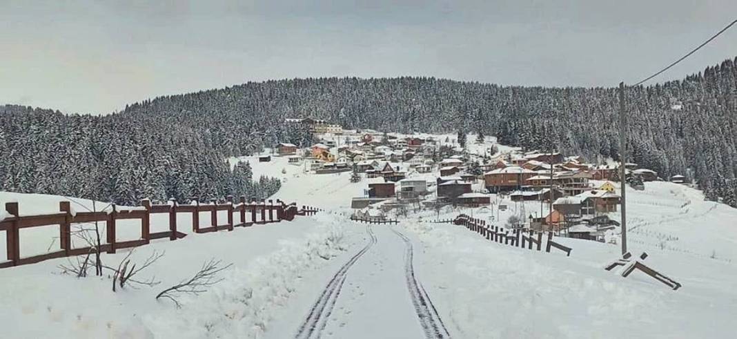 Soğuk hava rekoru kıran ilçe, dudakları uçuklattı! 24